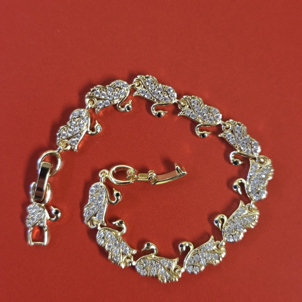 18k Gold Plated Pave Swan Bracelet